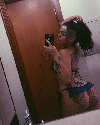 Mxrayama Nahé Úniky OnlyFans Fotka 8