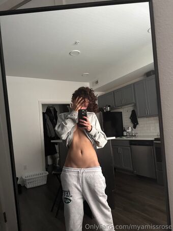 myamissrose Nahé Úniky OnlyFans Fotka 2