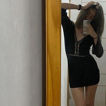 Naedro Nahé Úniky OnlyFans Fotka 1