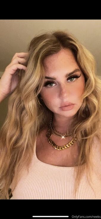 Neeks Nahé Úniky OnlyFans Fotka 29