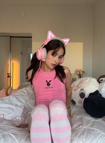 nevermindlia Nahé Úniky OnlyFans Fotka 5
