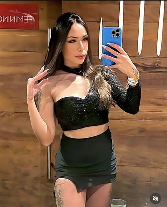 niisouza18 Nahé Úniky OnlyFans Fotka 1