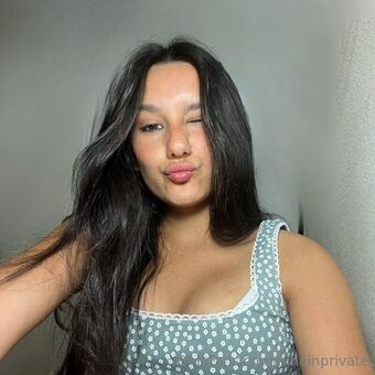 ninainprivate Nahé Úniky OnlyFans Fotka 10
