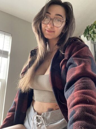Ninou Nahé Úniky OnlyFans Fotka 4