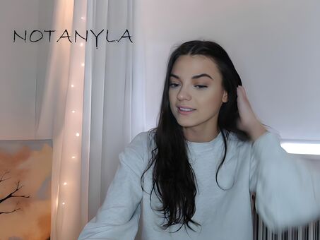 Notanyla Nahé Úniky OnlyFans Fotka 17