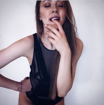 Nott__ Nahé Úniky OnlyFans Fotka 4