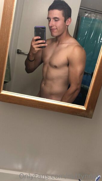 nuttynoah Nahé Úniky OnlyFans Fotka 9