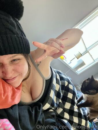 nyxxiepixie Nahé Úniky OnlyFans Fotka 2