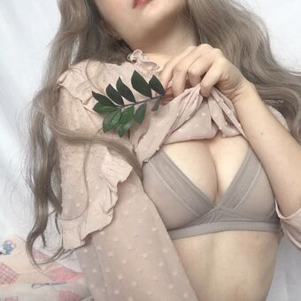 Omayune Nahé Úniky OnlyFans Fotka 10