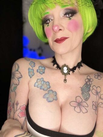 Onlygettingbrighter Nahé Úniky OnlyFans Fotka 20
