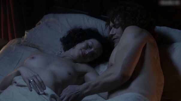 Outlander Nahé Úniky OnlyFans Fotka 8
