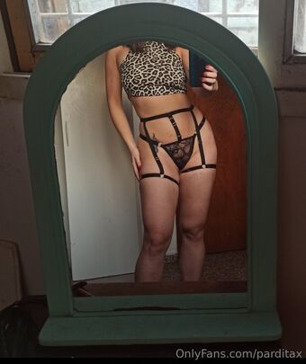 parditax Nahé Úniky OnlyFans Fotka 5
