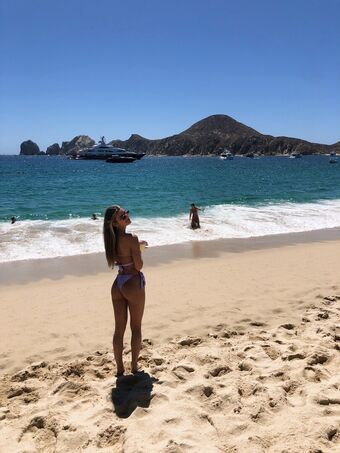 Peyton Gregory Nahé Úniky OnlyFans Fotka 4