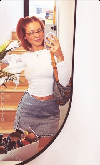 ph1line Nahé Úniky OnlyFans Fotka 2