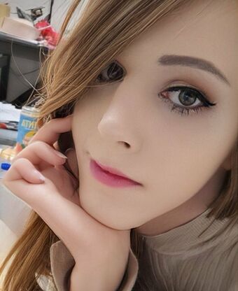 piluspl Nahé Úniky OnlyFans Fotka 2
