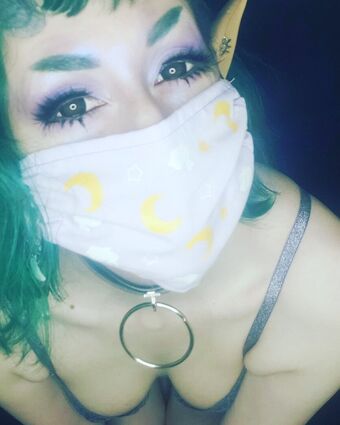 PixelMannequin Nahé Úniky OnlyFans Fotka 13