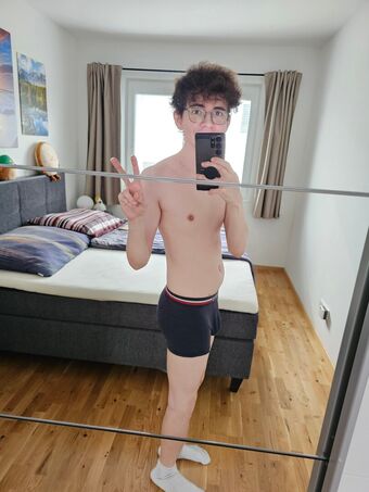 Prettyboi2000x
