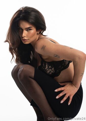 private24 Nahé Úniky OnlyFans Fotka 10