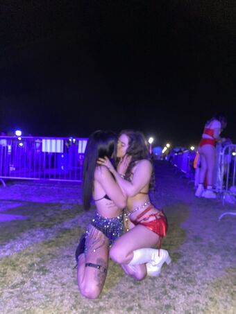 psychedelic.kitty Nahé Úniky OnlyFans Fotka 14