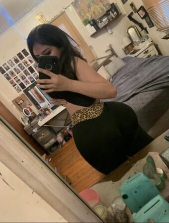 qtmilly Nahé Úniky OnlyFans Fotka 3