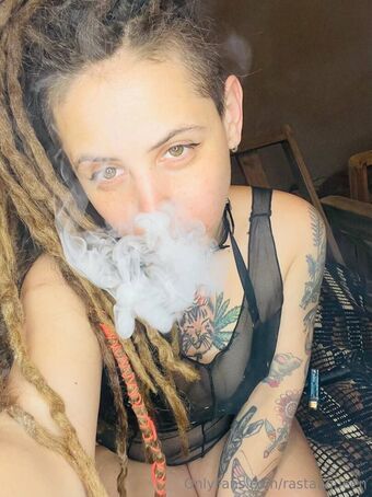 rastaaqueen Nahé Úniky OnlyFans Fotka 2