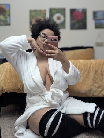 returnofthejas Nahé Úniky OnlyFans Fotka 6