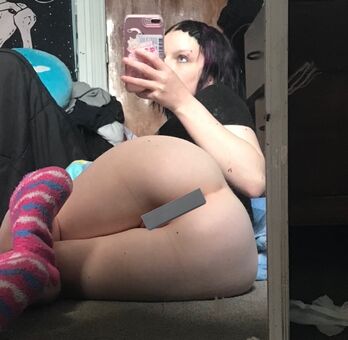 ripcaseyy Nahé Úniky OnlyFans Fotka 4