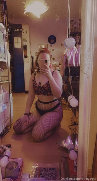 robinginger Nahé Úniky OnlyFans Fotka 3