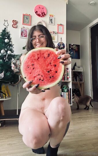 rollerlau Nahé Úniky OnlyFans Fotka 16