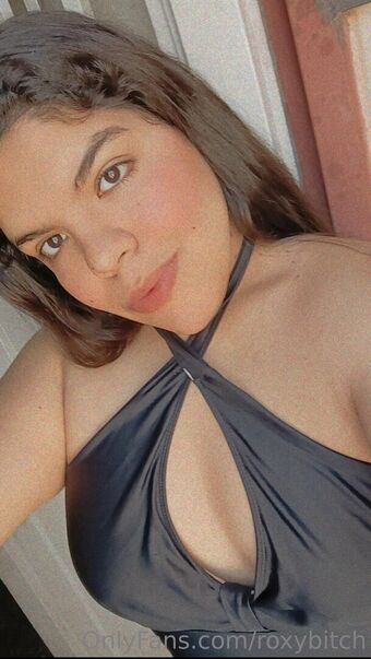 roxybitch Nahé Úniky OnlyFans Fotka 3