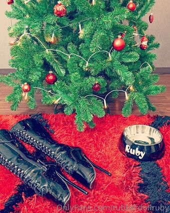 rubberdollruby Nahé Úniky OnlyFans Fotka 12