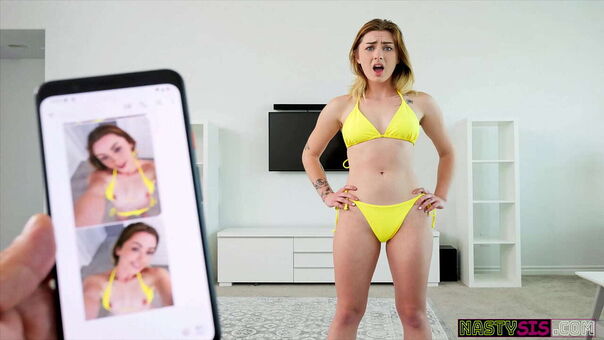 Ruby Redbottom Nahé Úniky OnlyFans Fotka 16