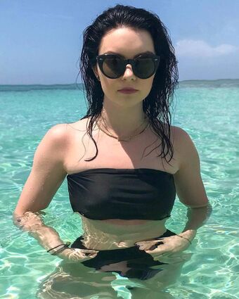 Sam Temple Nahé Úniky OnlyFans Fotka 10