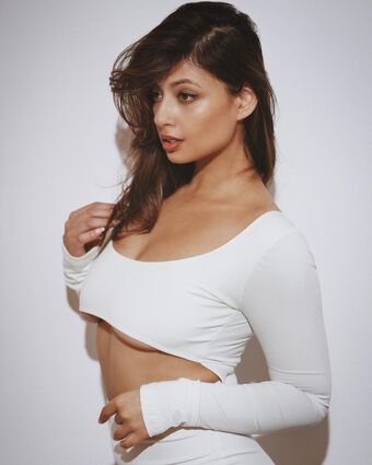 Sameeabangera Nahé Úniky OnlyFans Fotka 3