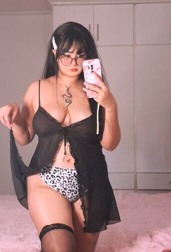 Samxeil Nahé Úniky OnlyFans Fotka 5