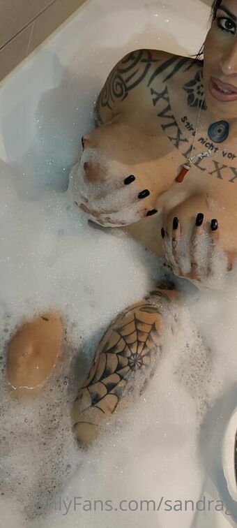 sandrag Nahé Úniky OnlyFans Fotka 12