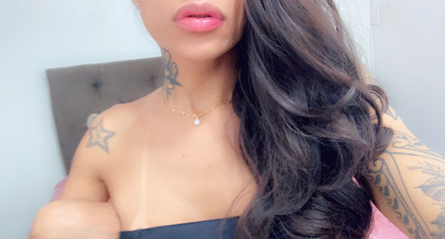 Savitri Nahé Úniky OnlyFans Fotka 5