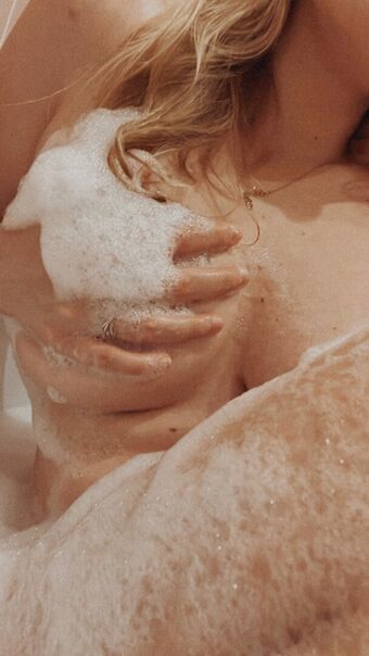 Selfika Nahé Úniky OnlyFans Fotka 11