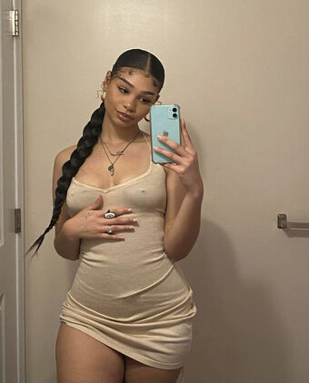 selwrite Nahé Úniky OnlyFans Fotka 7