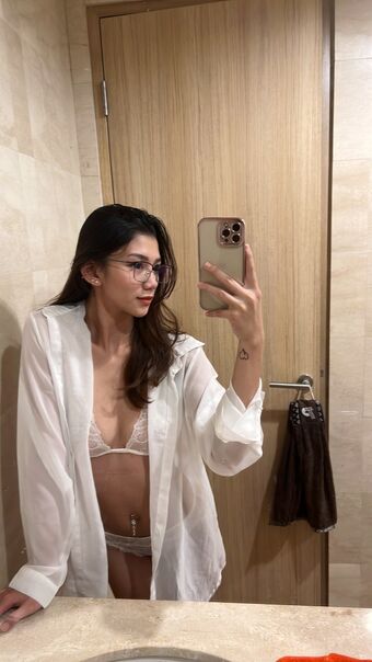 Shinta Khyuliang Nahé Úniky OnlyFans Fotka 23