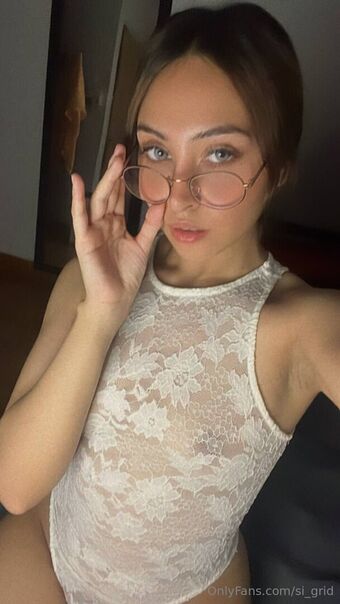 si_grid Nahé Úniky OnlyFans Fotka 3