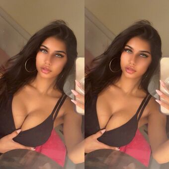 sie.rx Nahé Úniky OnlyFans Fotka 10