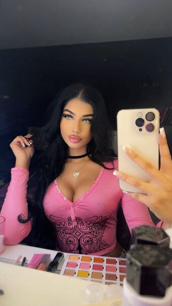 sie.rx Nahé Úniky OnlyFans Fotka 14