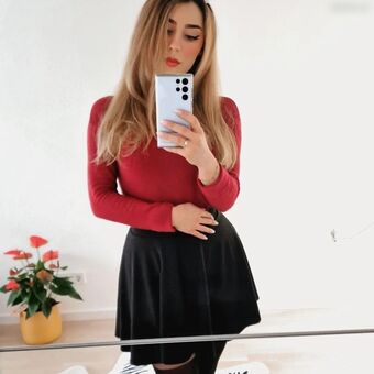 Silverline Nahé Úniky OnlyFans Fotka 8