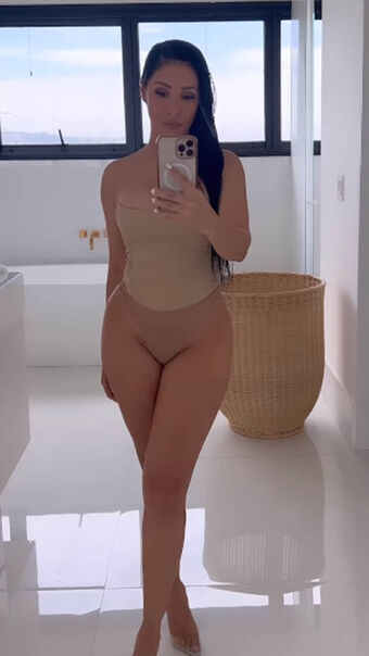 Simaria Nahé Úniky OnlyFans Fotka 49