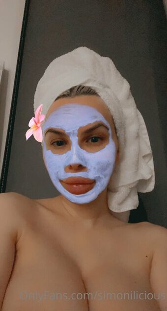 simonilicious Nahé Úniky OnlyFans Fotka 16
