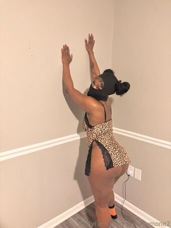 sinfulsymone2 Nahé Úniky OnlyFans Fotka 13