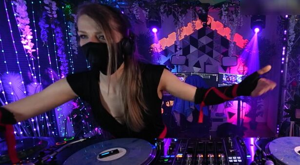 Sintica Nahé Úniky OnlyFans Fotka 61