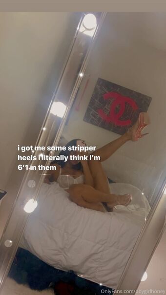 sirensarca Nahé Úniky OnlyFans Fotka 17