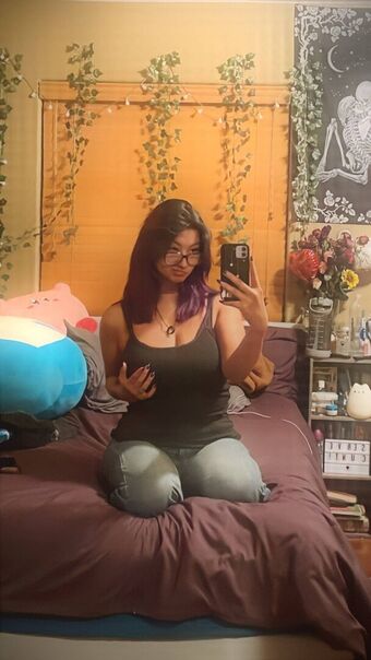 Snailsquee Nahé Úniky OnlyFans Fotka 8